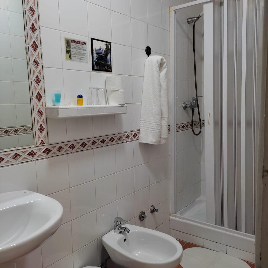 Hostal Castilla Aranjuez Buitenkant foto
