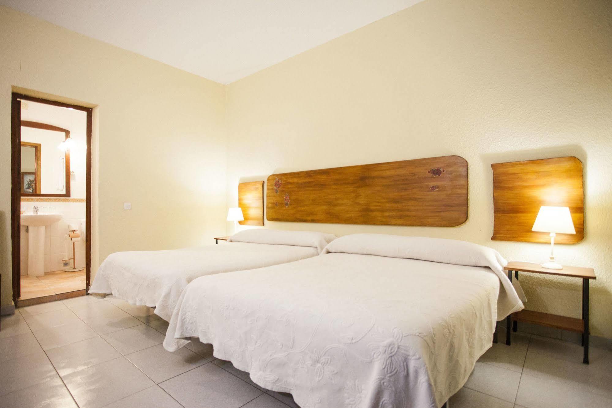 Hostal Castilla Aranjuez Buitenkant foto